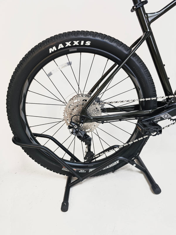 Giant Fathom 2 2022 / MEDIUM / RRP: £1,399.00 / Excellent Condition