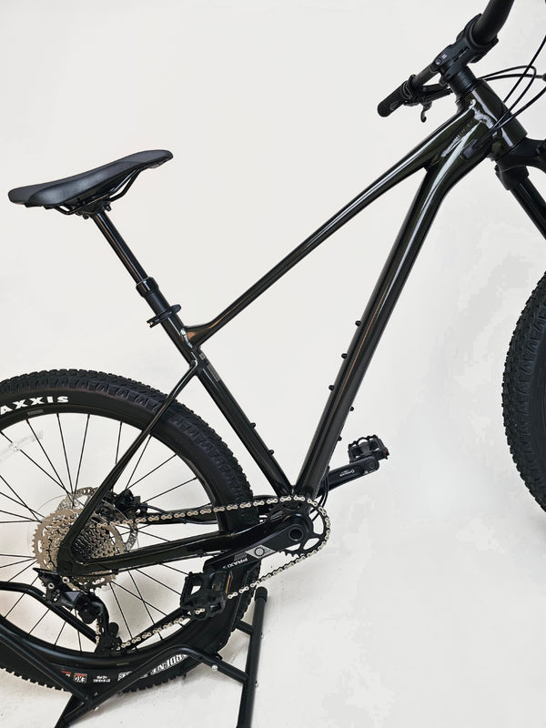 Giant Fathom 2 2022 / MEDIUM / RRP: £1,399.00 / Excellent Condition