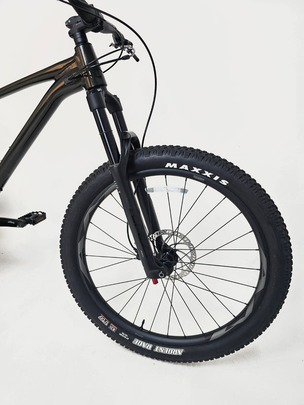 Giant Fathom 2 2022 / MEDIUM / RRP: £1,399.00 / Excellent Condition