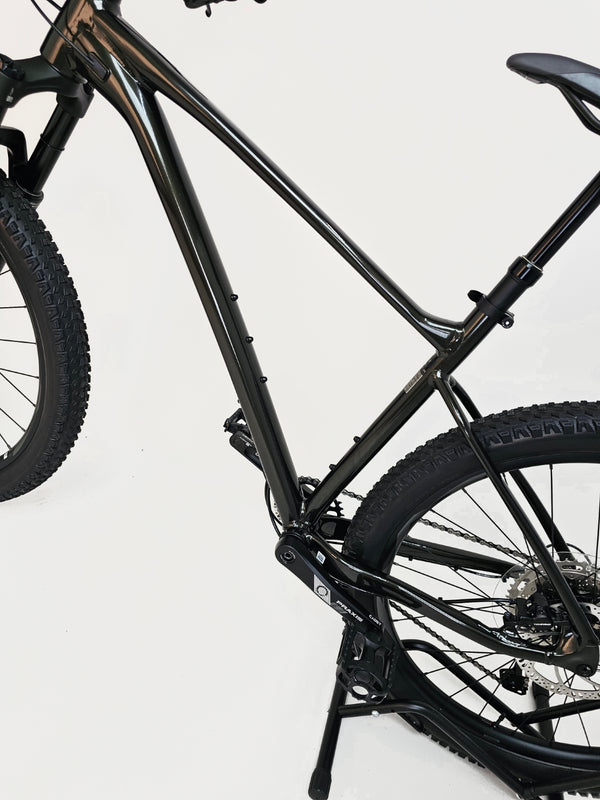 Giant Fathom 2 2022 / MEDIUM / RRP: £1,399.00 / Excellent Condition