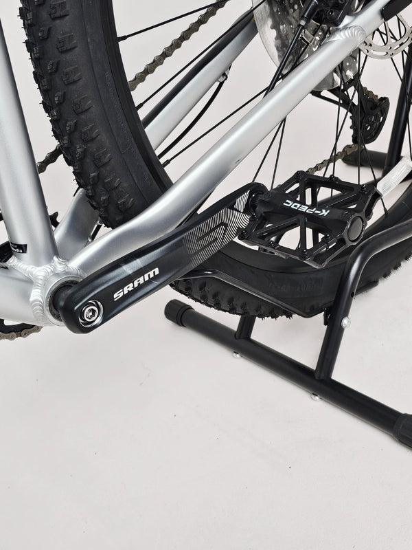 Specialized Rockhopper EXPERT 2023 / LARGE / Very Good Condition