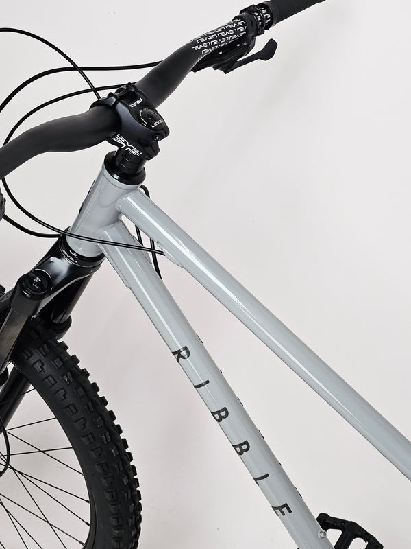 2022 Ribble HT 725 Sport Hardtail Bike / XL / RRP: £1,599.00 / Very Good Condition