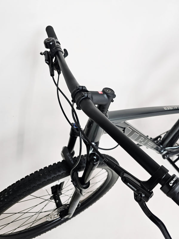 Trek X-Caliber 8 2023 / M-L / RRP: £1,390.00 / Very Good Condition