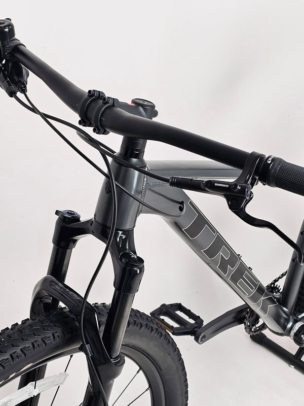 Trek X-Caliber 8 2023 / M-L / RRP: £1,390.00 / Very Good Condition