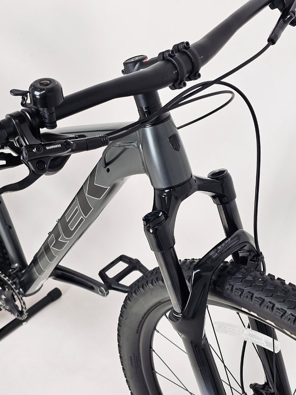 Trek X-Caliber 8 2023 / M-L / RRP: £1,390.00 / Very Good Condition