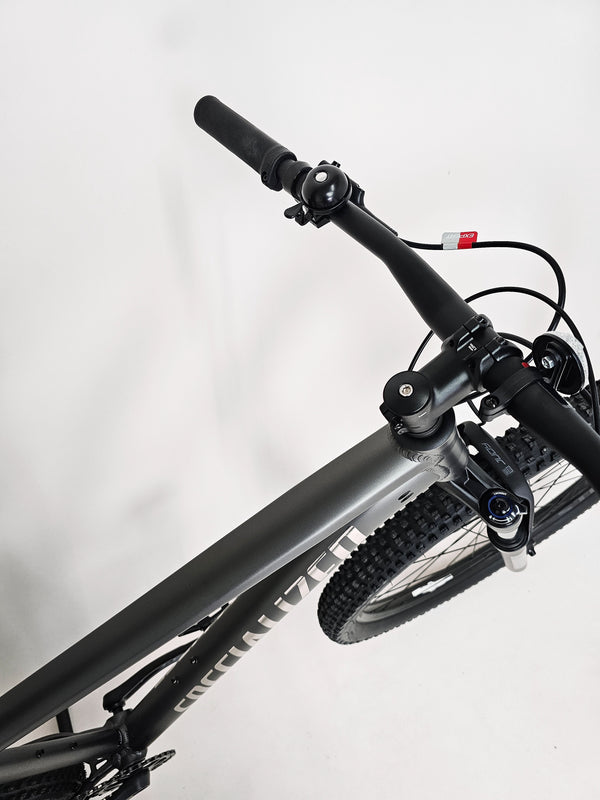 Specialized Rockhopper Expert 29 (limited) / LARGE / RRP: £1,000.00 / Brand New!