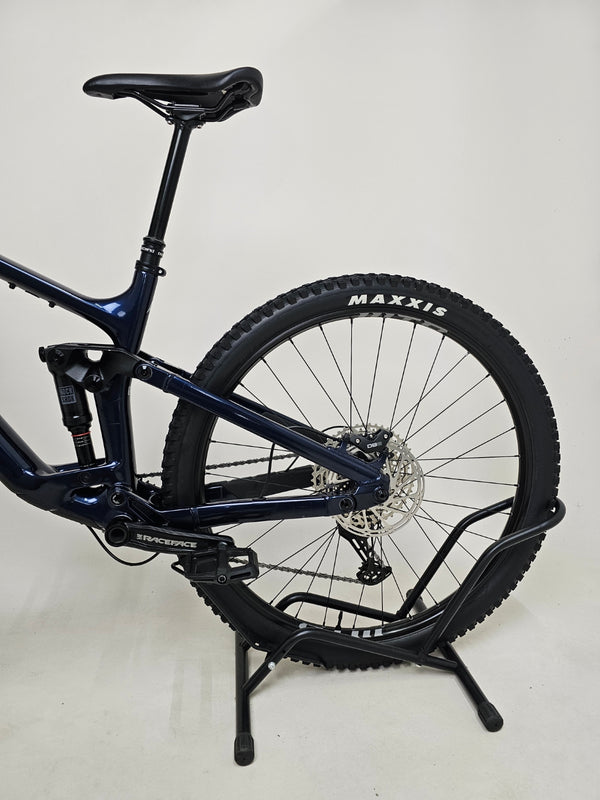 2022 Vitus Escarpe 29 CR / LARGE / RRP: £2,299.99 / EXCELLENT Condition!