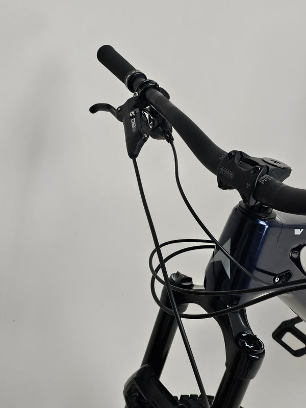 2022 Vitus Escarpe 29 CR / LARGE / RRP: £2,299.99 / EXCELLENT Condition!