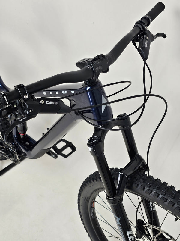 2022 Vitus Escarpe 29 CR / LARGE / RRP: £2,299.99 / EXCELLENT Condition!