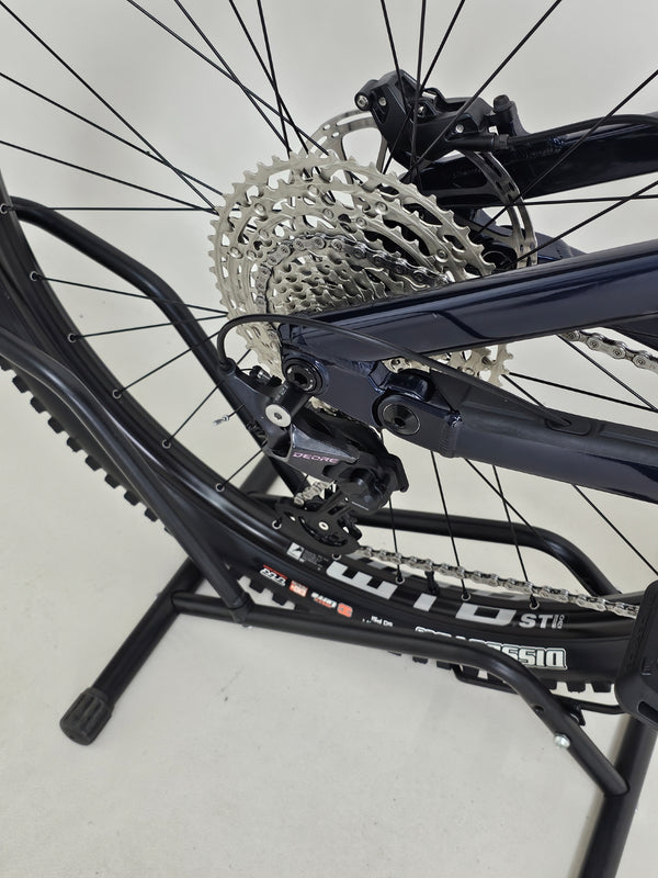 2022 Vitus Escarpe 29 CR / LARGE / RRP: £2,299.99 / EXCELLENT Condition!