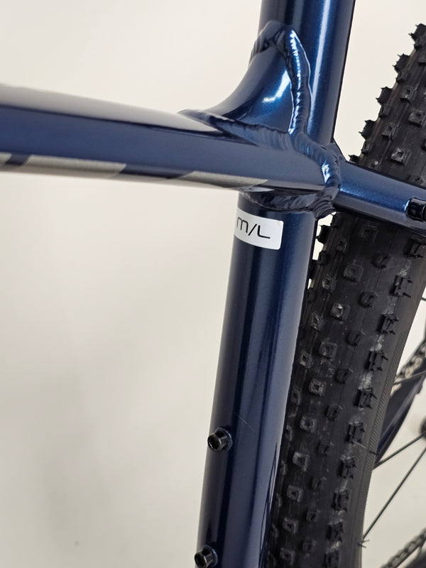 Trek X-CALIBER 7 2021 Mountain Bike / MEDIUM-LARGE / Very Good Condition