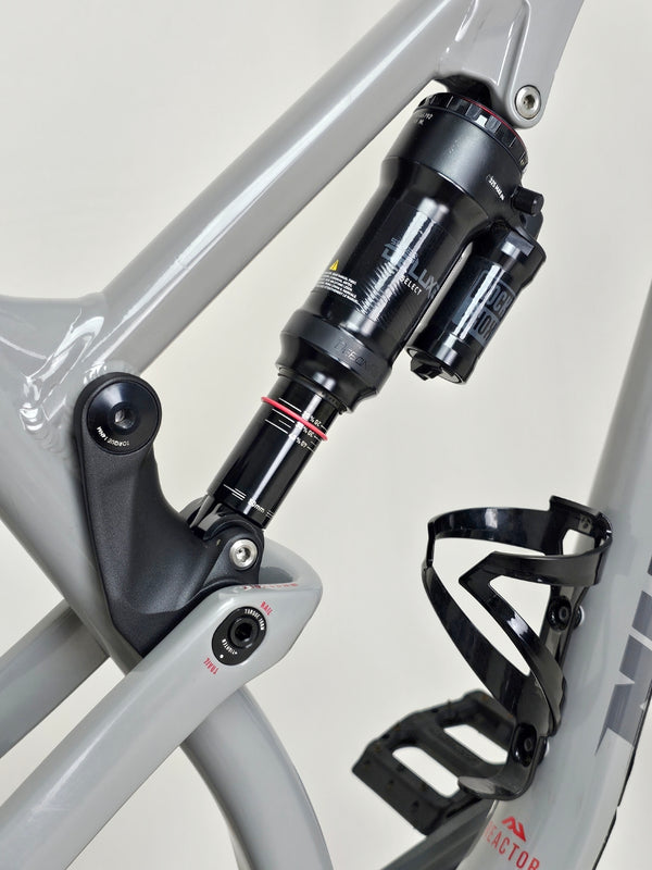 Nukeproof Reactor 290 Comp 2021 (UPGRADED) / MEDIUM / RRP: £2,999.99 / Very Good Condition