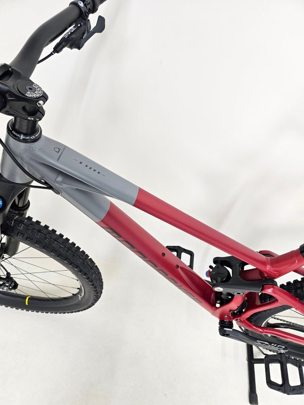 Mondraker Raze R 29 2025/ MEDIUM / RRP: £4299.00 / NEVER Used!