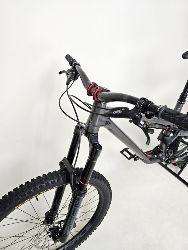 Commencal META SX V4 RIDE DIRT 2022 / Mullet / RRP: £3,500.00+ / Excellent Condition!