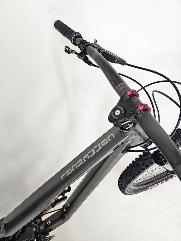 Commencal META SX V4 RIDE DIRT 2022 / Mullet / RRP: £3,500.00+ / Excellent Condition!