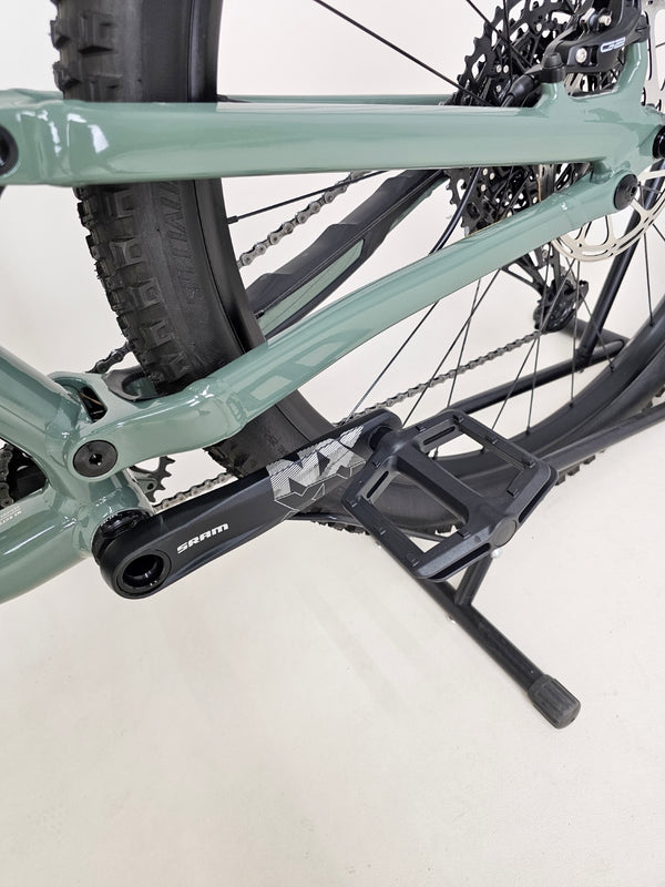 Specialized Stumpjumper Comp Alloy / LARGE / FOX/ RRP: £2,950.00 / Like NEW!