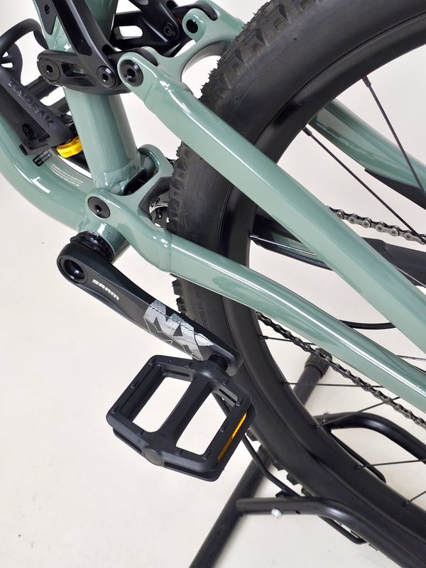 Specialized Stumpjumper Comp Alloy / LARGE / FOX/ RRP: £2,950.00 / Like NEW!