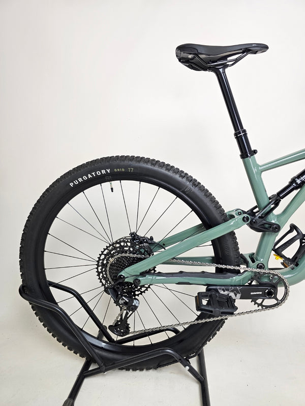 Specialized Stumpjumper Comp Alloy / LARGE / FOX/ RRP: £2,950.00 / Like NEW!