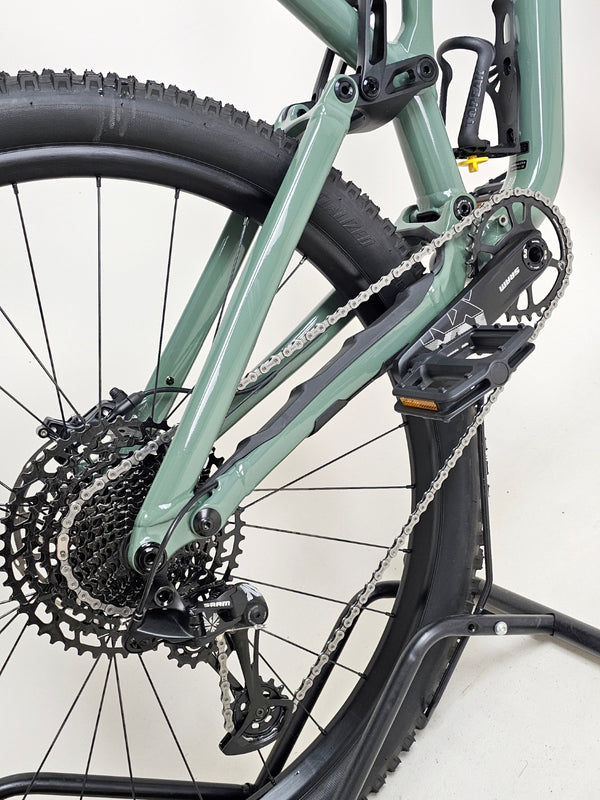 Specialized Stumpjumper Comp Alloy / LARGE / FOX/ RRP: £2,950.00 / Like NEW!