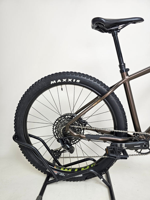 Whyte 901 V5 2023 / LARGE / RockShox / RRP: £1,850.00 / Very Good Condition