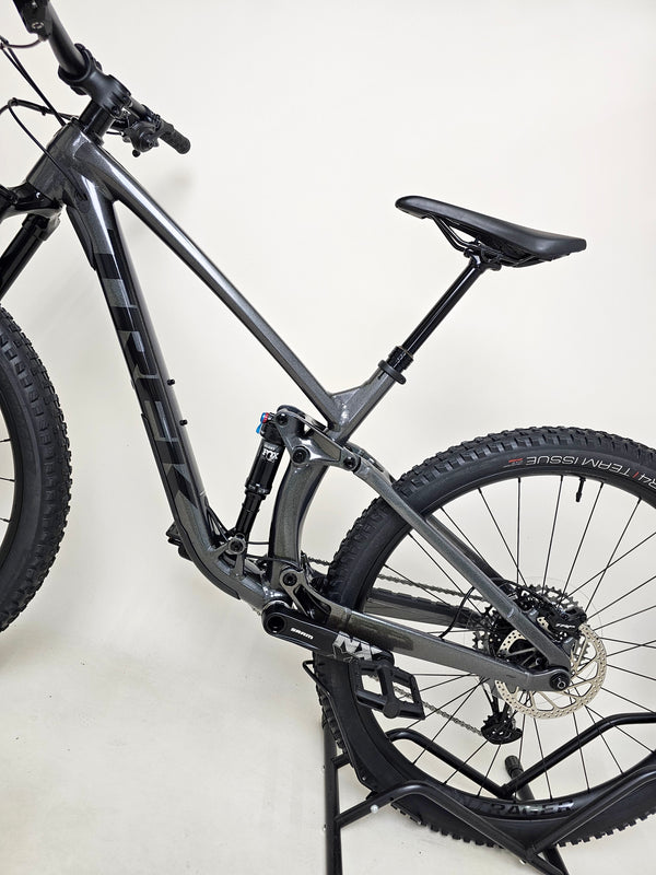 Trek Fuel EX 7 2022 / MEDIUM / RRP: £2,950.00 / Like NEW!