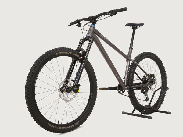 Commencal META HT AM 2023 / Custom-Built / Large / Very Good Condition