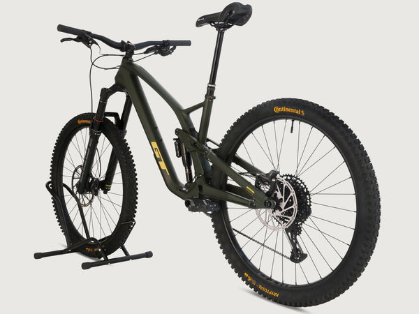 GT Force Carbon Pro Enduro 2023 / LARGE / RRP: £4,700.00 / Excellent Condition!