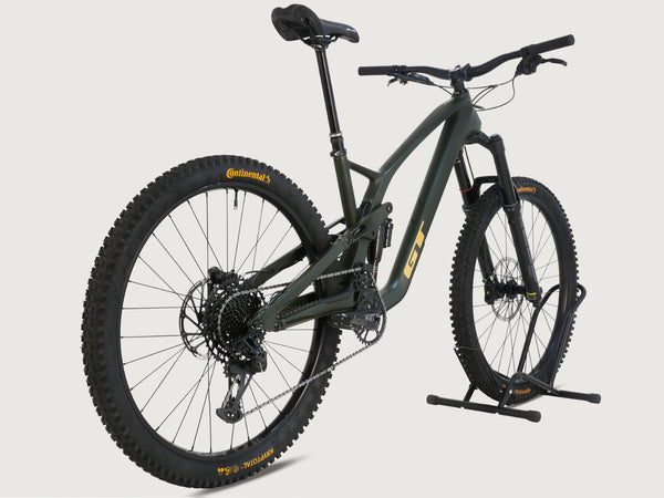 GT Force Carbon Pro Enduro 2023 / LARGE / RRP: £4,700.00 / Excellent Condition!
