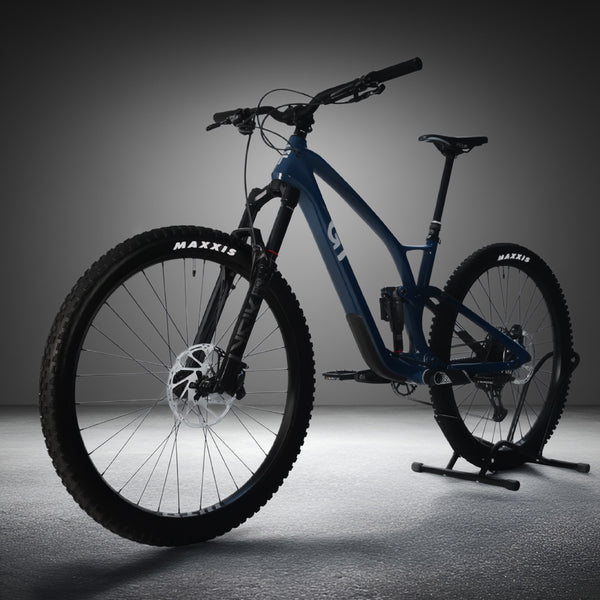 GT Sensor Carbon Pro 2024 / LARGE / RRP £4,200.00 / Very Good Condition!