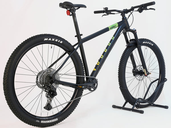 VooDoo Bizango 2025 / LARGE / RRP: £750.00 / Like NEW!