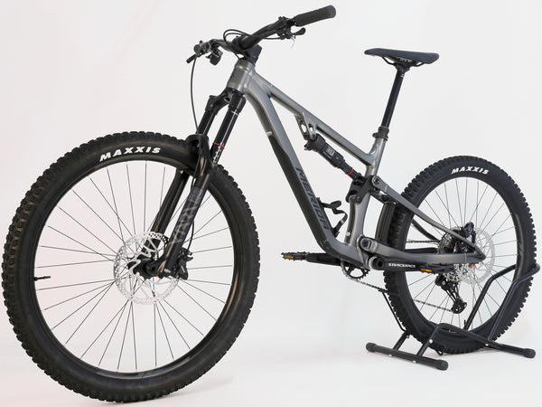 Merida One-Sixty 500 Mullet 2025MEDIUM / 170mm travel / RRP: £2,750.00 / Excellent