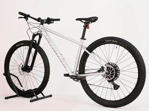 Specialized Rockhopper EXPERT 2023 / LARGE / Very Good Condition