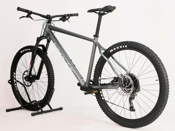 Whyte 801 V4 2022 / LARGE / RRP: £1,250.00 / Very Good Condition