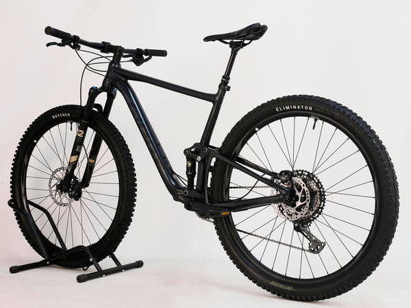 Giant Anthem 29 2 / LARGE / RRP: £2,499.00 / Excellent Condition