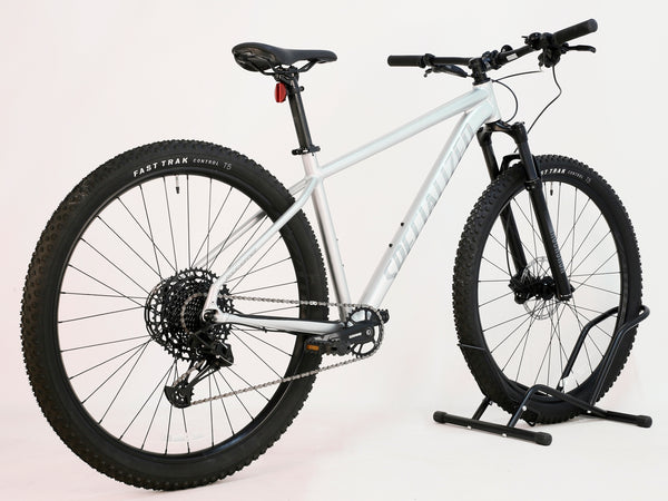 Specialized Rockhopper EXPERT 2023 / LARGE / Very Good Condition