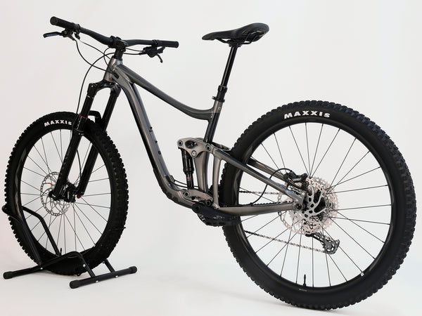 Giant Reign 29 2022 / MEDIUM / RRP: £2,999.00 / Very Good Condition