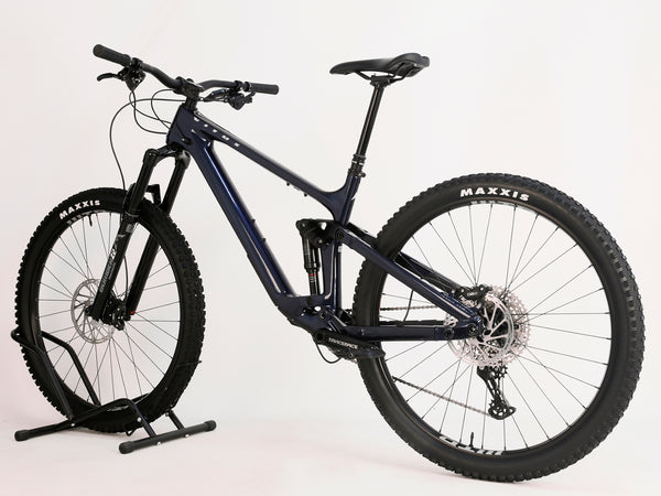 2022 Vitus Escarpe 29 CR / LARGE / RRP: £2,299.99 / EXCELLENT Condition!