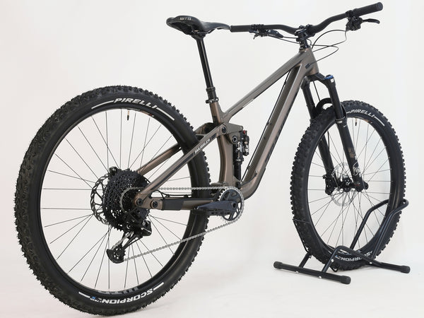 Close-up of the handlebars and controls on the Transition Smuggler NX 2024 in medium, which has never been used.