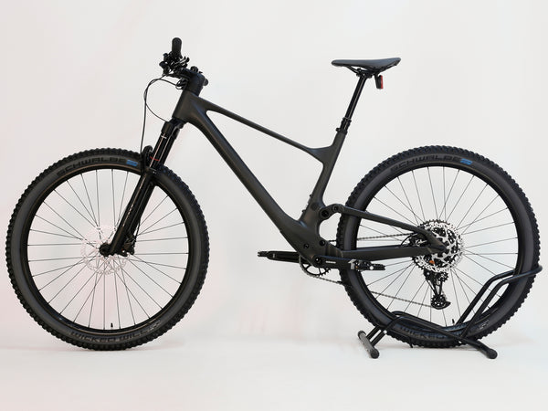 Scott SPARK 940 2024 Carbon Full Suspension / LARGE / RRP: £3,799.00 / Never Been Used!