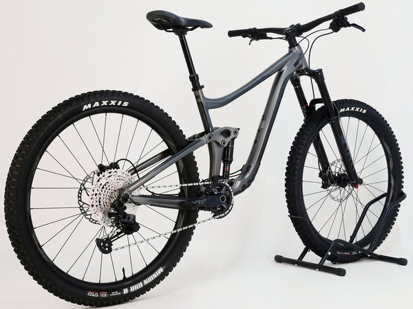 Giant Reign 29 2022 / MEDIUM / RRP: £2,999.00 / Very Good Condition
