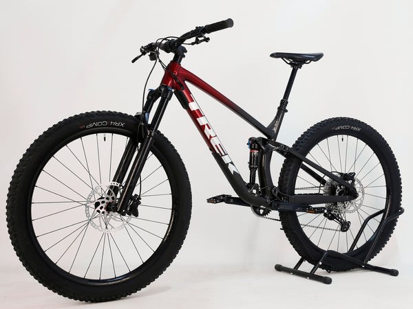 Trek Fuel EX 8 XT 2022 / LARGE / RRP: £3,450.00 / Very Good Condition