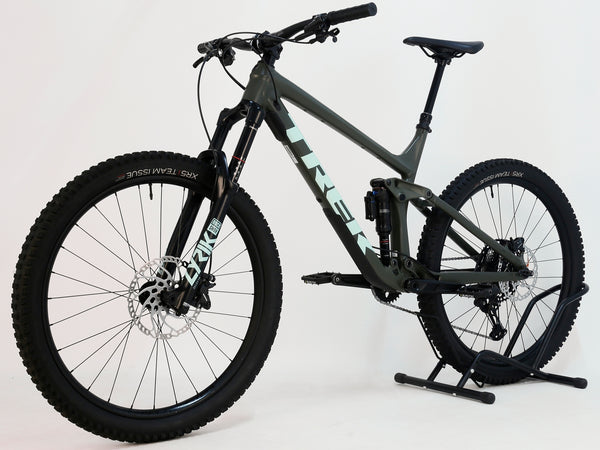 Trek Remedy 8 2023 / LARGE / RRP: £3,450.00 / Very Good Condition