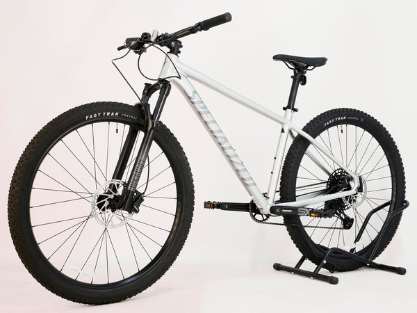 Specialized Rockhopper EXPERT 2023 / LARGE / Very Good Condition