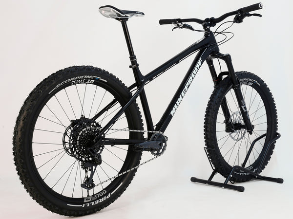 Nukeproof Scout 275 RS 2023 / LARGE / RRP: £2,999.99 / Very Good Condition!