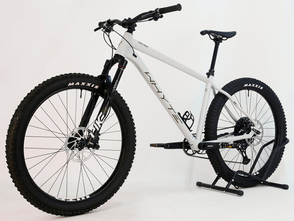 Whyte 905 V4 2023/ LARGE / RRP: £2,099.00 / Excellent Condition!