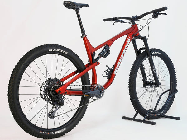 Nukeproof Reactor 290 PRO at eMado Bikes