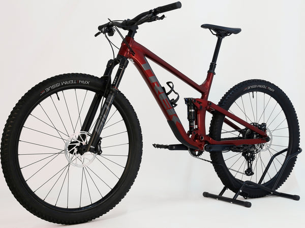 Trek Top Fuel 8 XT 2023 / LARGE / RockShox / Dropper / RRP: £3,250.00 / Very Good Condition