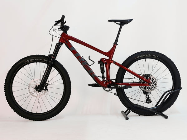 Trek Remedy 7 2022/ LARGE / RRP: £2,750.00 / Very Good Condition