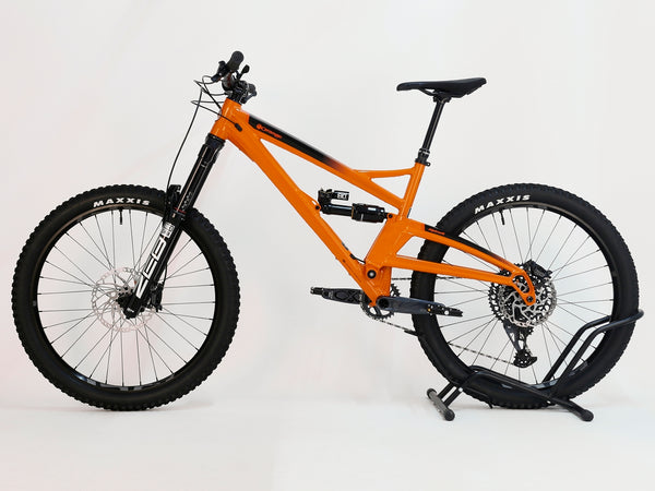 Orange ALPINE 6 RS 2022/ LARGE / ZEB + Cane Creek / RRP: £5,700.00 / Excellent Condition!