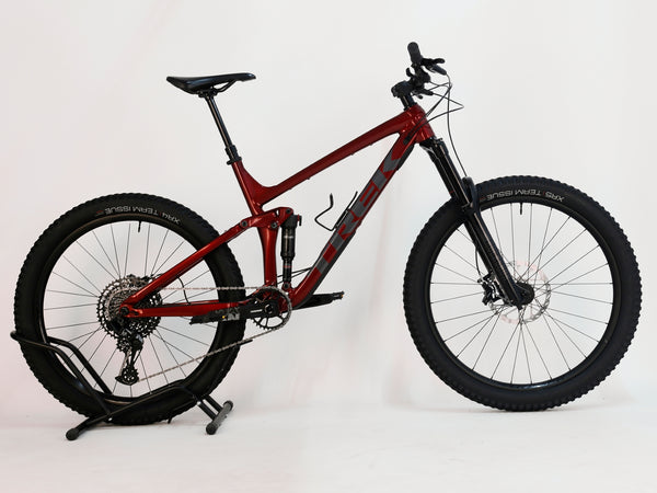 Trek Remedy 7 2022/ LARGE / RRP: £2,750.00 / Very Good Condition